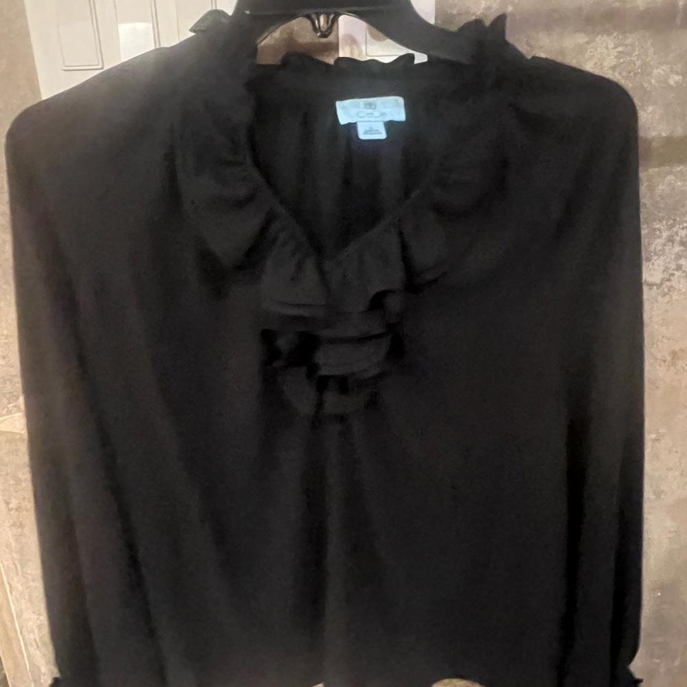 Women’s Cece Blouse - Picture 2 of 5